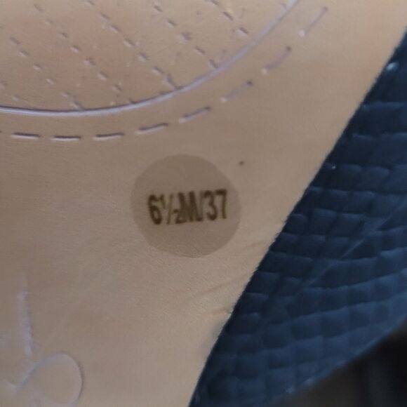 BRAND NEW JESSICA SIMPSON STEPHAN CROCODILE STILETTOS SANDAL - Picture 16 of 16